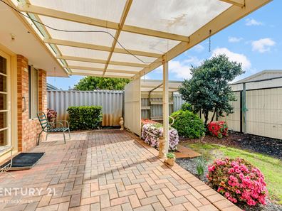 6 Conway Place, Huntingdale WA 6110