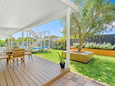 120 Drabble Road, City Beach WA 6015