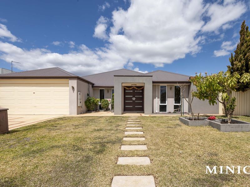 90 Spinifex Way, Canning Vale WA 6155