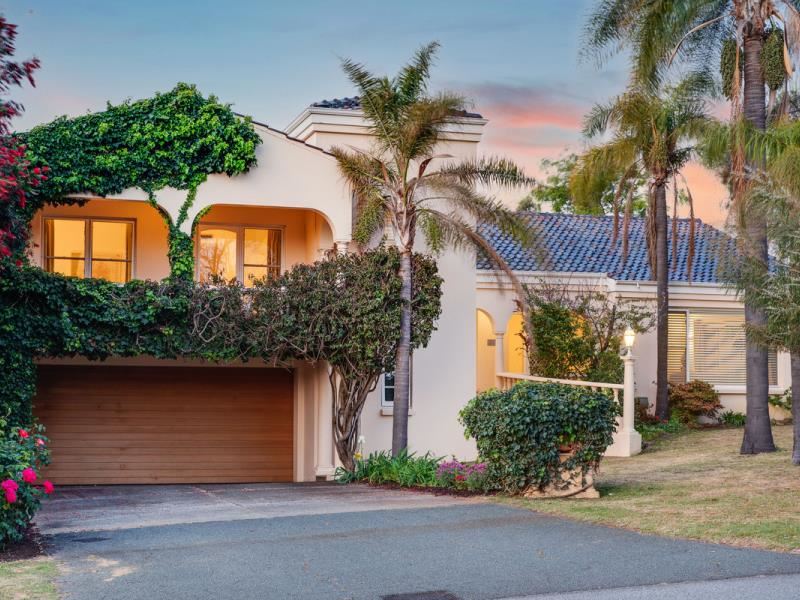64 Donegal Road, Floreat