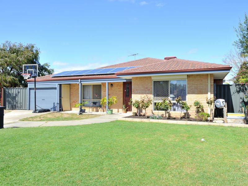 4 Rattan Cove, Warnbro WA 6169