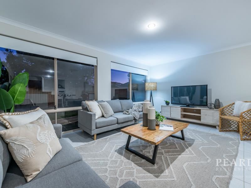 17 Arbroath Circle, Kinross