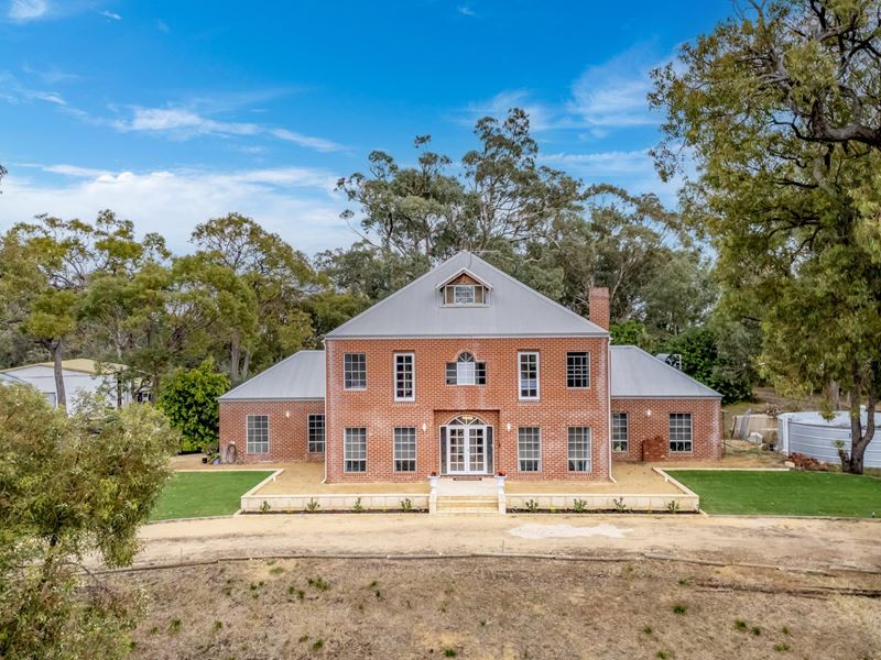 424 Mulga Drive, Parklands
