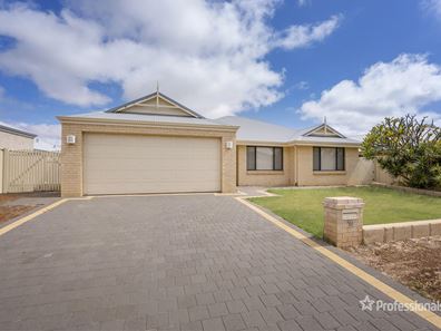 10 Topsail Street, Drummond Cove WA 6532