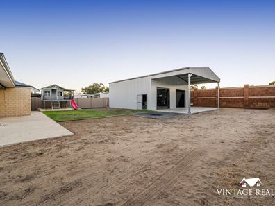 11 Makybe Boulevard, Byford WA 6122