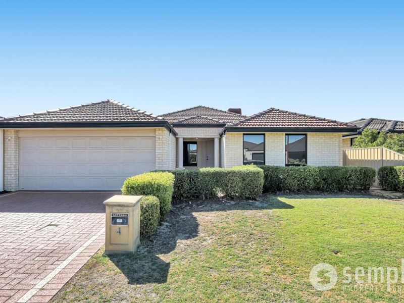 4 Tarn Drive, Canning Vale