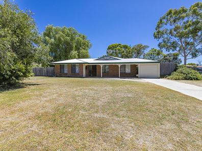 37 Deanhead Street, Bullsbrook WA 6084