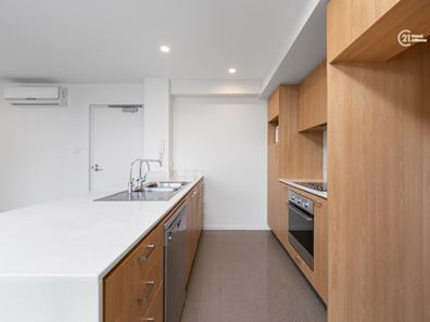 76/208 Adelaide Terrace, East Perth WA 6004