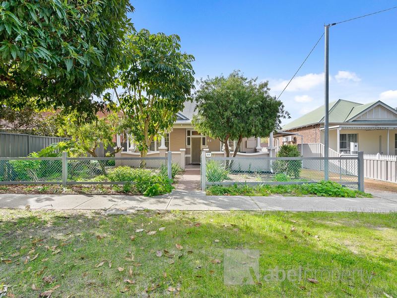 64 Fourth Avenue, Mount Lawley