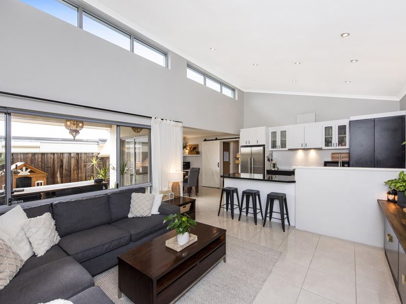 11 Goomally Turn, Ellenbrook