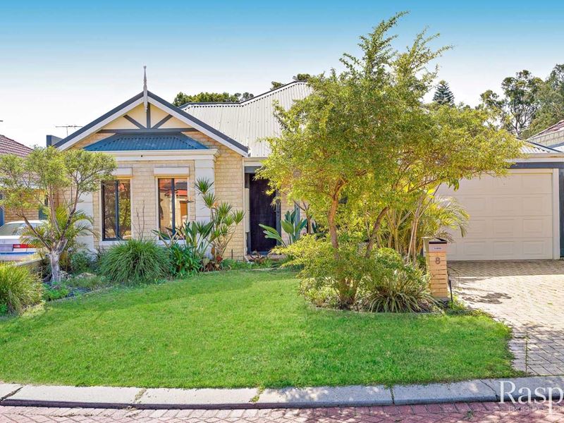 8 Caphorn Close, Bibra Lake