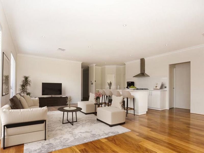 8 Heaton Road, Brabham