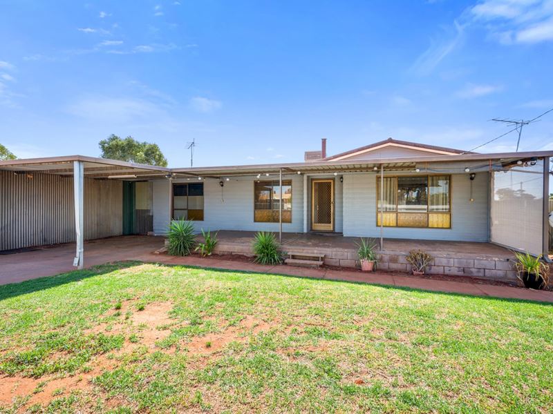 1 Wychitella Place, South Kalgoorlie