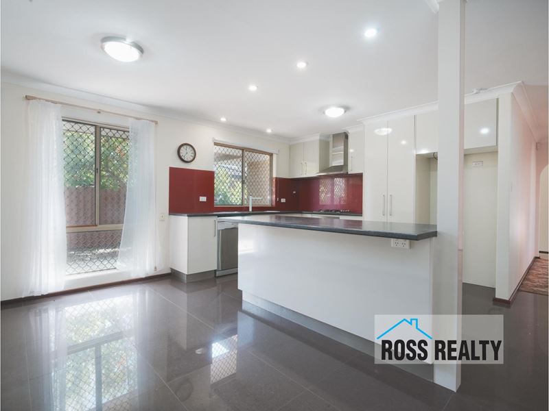 86 Alfreda Avenue, Noranda