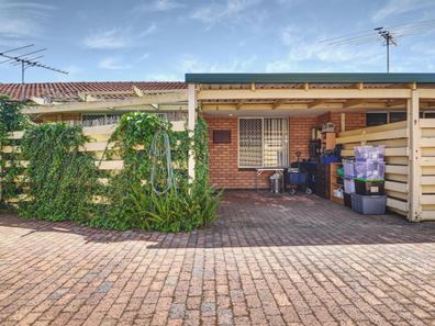 9/15 Fisher Street, Rockingham WA 6168