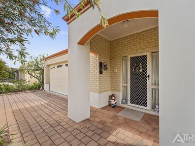 35 Carlton  Loop, Canning Vale WA 6155