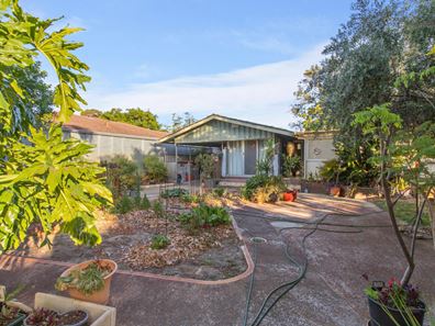 7 Muriel Street, Gosnells WA 6110