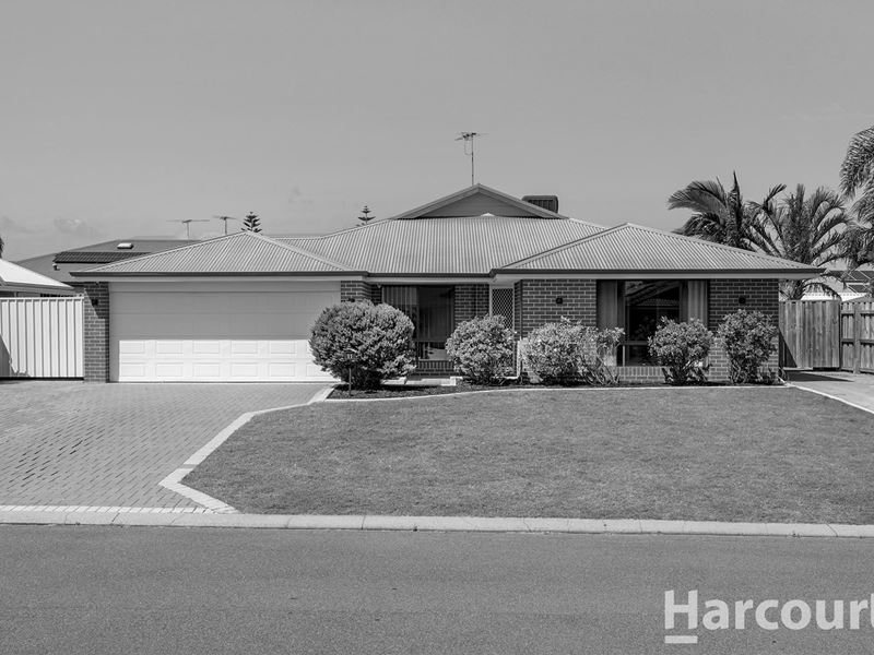 11 Aldenham Heights, Halls Head