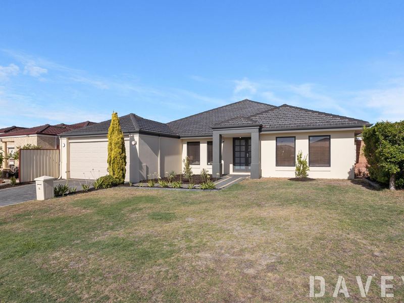 12 Esmerelda Pass, Darch
