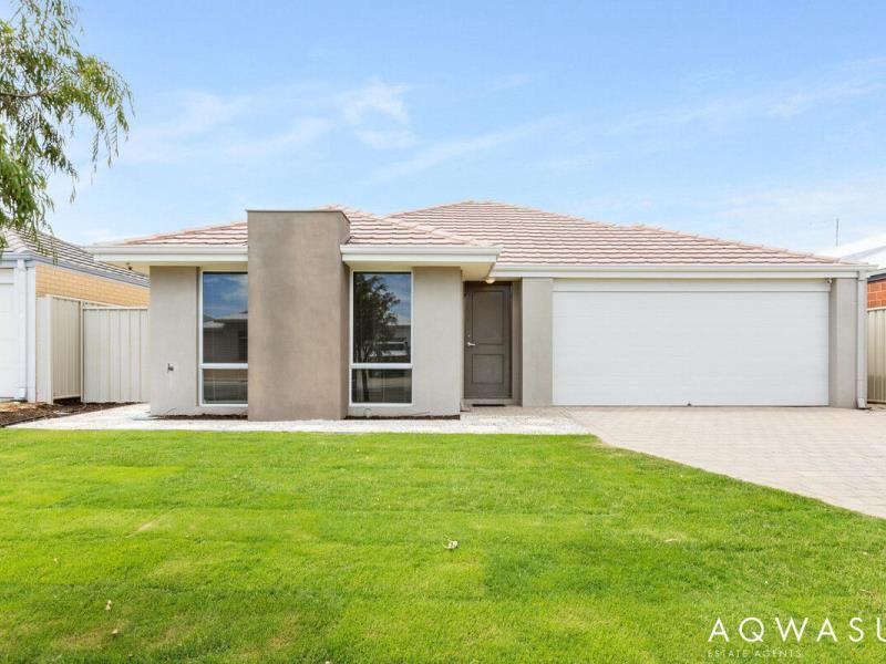 8 Calooli Grove, Golden Bay