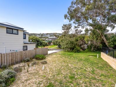 20/6 Dawson Drive, Yallingup WA 6282