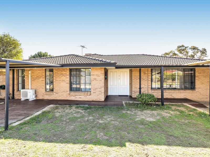 4 Camelot  Place, Camillo