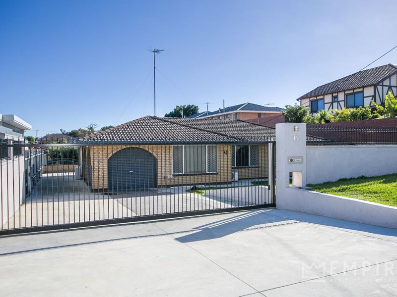 15 Dermer Road, Beaconsfield