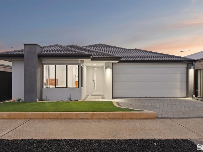 21 Charnwood Grove, Hilbert