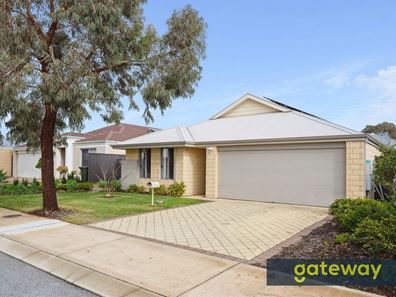 10 Huntington Avenue, Wellard WA 6170