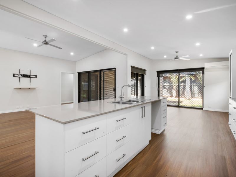 67 Marniyarra Loop, Baynton
