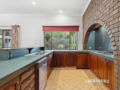 340 Walker Street, Mundaring WA 6073