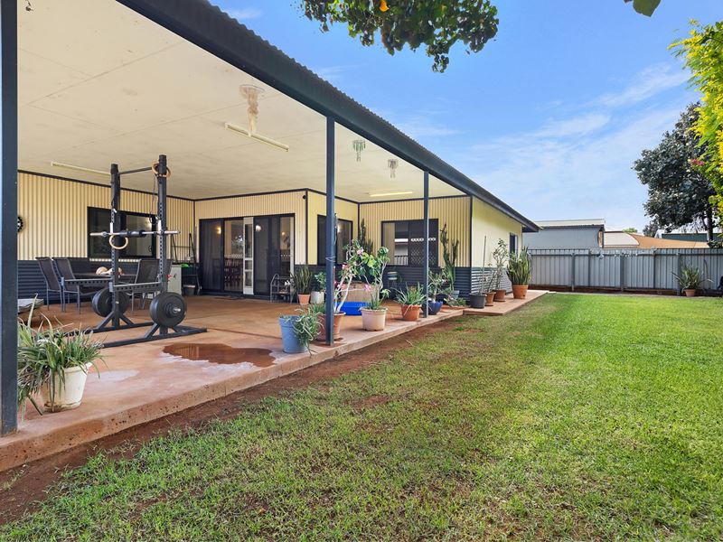 7 Schooner Street, Baynton WA 6714