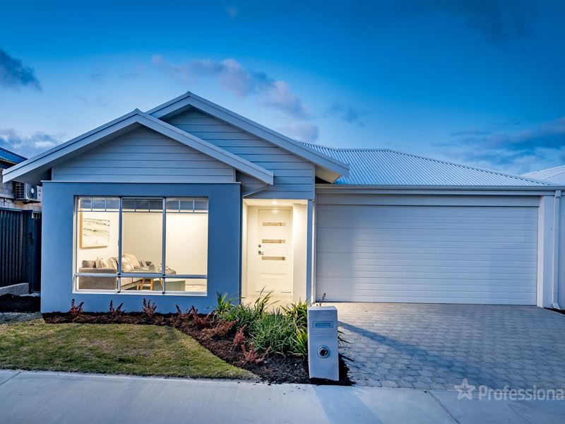 70 Pandora Drive, Jindalee WA 6036