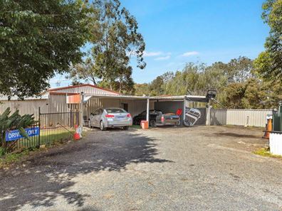 33 Serene Place, Barragup WA 6209