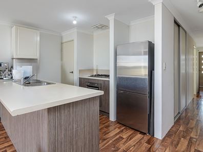 8 Uppingham Way, Butler WA 6036