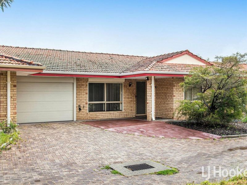 2/18 Gallant Court, Thornlie WA 6108