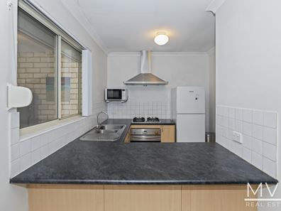 3/16 Bonito Place, Yangebup WA 6164