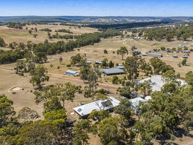 26 Guernsey Rise, Lower Chittering WA 6084