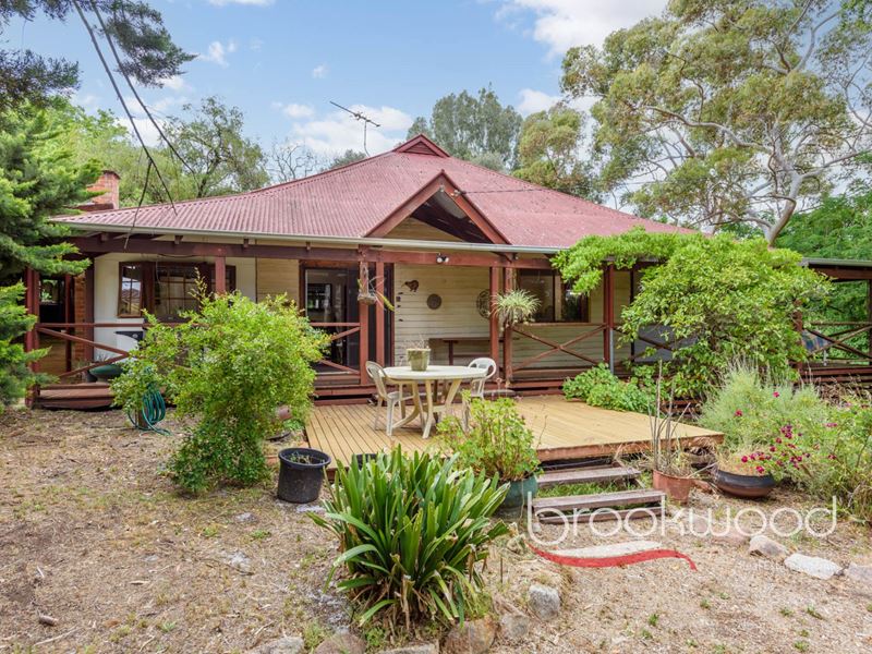 4 Marquis Street, Mount Helena