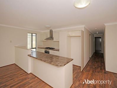 4/50 Queen Street, Bentley WA 6102