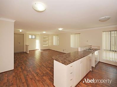 4/50 Queen Street, Bentley WA 6102