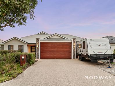 4 Dagostino Rd, Byford WA 6122