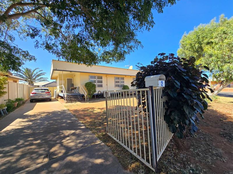 2 Morrell Court East, Carnarvon WA 6701