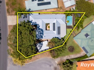 40 Tennyson Avenue, Halls Head WA 6210