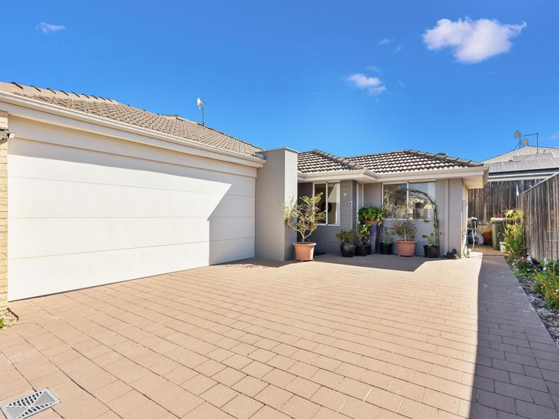 3B Cadogan Outlook, Ellenbrook WA 6069