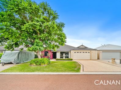 35 Nuytsia Crescent, Canning Vale WA 6155
