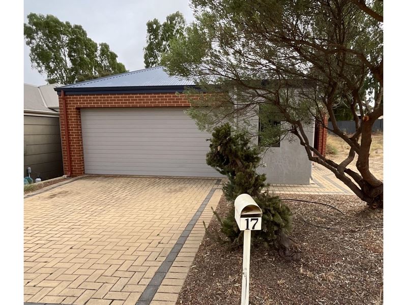 17 BANKSIA CRESCENT, Boddington WA 6390