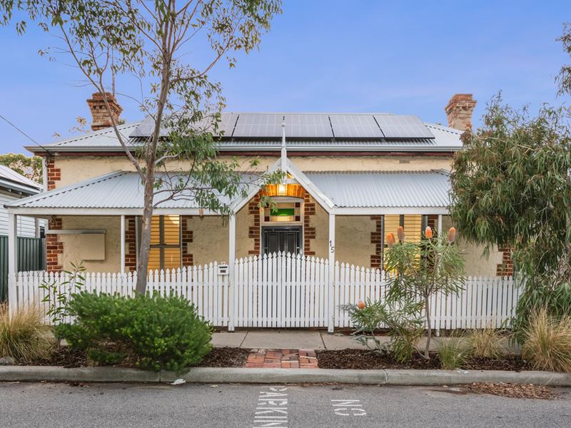 15 Pearse Street, North Fremantle WA 6159