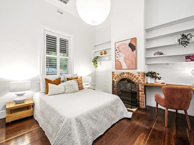 15 Pearse Street, North Fremantle WA 6159