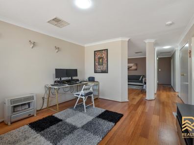 1/24 Grey Street, Cannington WA 6107